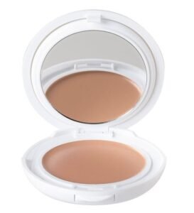 Avène couvrance – crème de teint compacte – fini mat spf 30 n°3.0 – 10