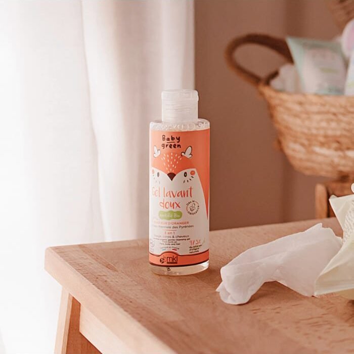 gentle-cleansing-gel_1-4.jpg gentle-cleansing-gel_1-4.jpg