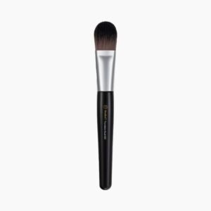 Studio17 Foundation brush 823 1u