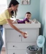 TOMMEE TIPPEE POUBELLE À COUCHES ANTI-ODEUR TWIST & CLICK- BLANC – Image 2