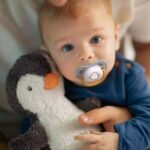 AVENT SUCETTE ORTHO 0-6M BOY ELEP/PENG - SCF080/05 – Image 3