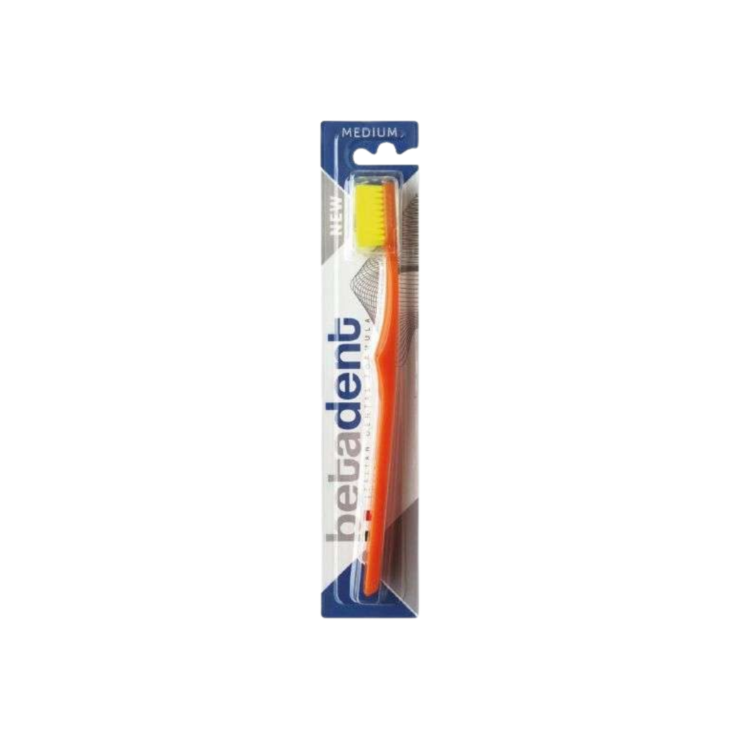 Betadent-Bad-Medium.png Betadent Brosse a dents Medium – Image 1